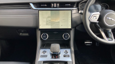 Jaguar F-Pace 2.0 D200 R-Dynamic Black 5dr Auto AWD Diesel Estate